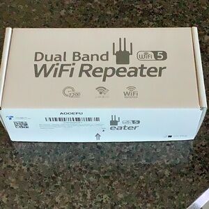 Dual Band Wi-Fi repeater extender